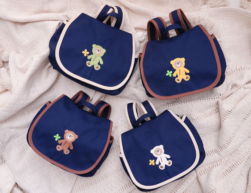 くまさん刺繍リュック
